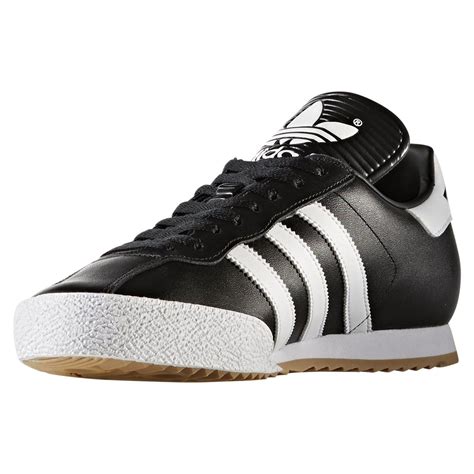 schwarze lederturnschuhe adidas classic|Classics · Shoes .